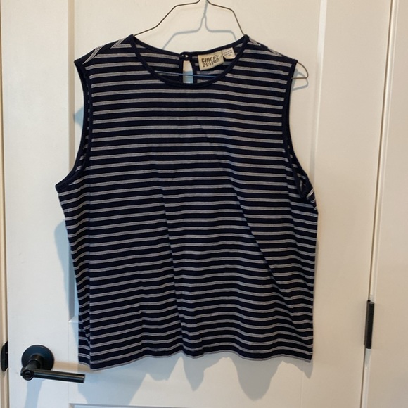 Chico’s Long Sleeve Button Up Shirt Set - Picture 6 of 7